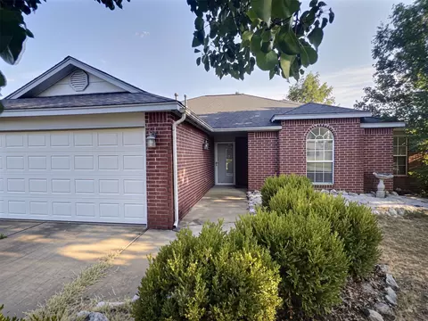 10916 E 118th Ct N, Collinsville, OK 74021