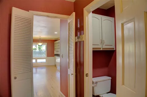 Entry Way - 704 E Union Ct, Broken Arrow, OK 74011 photo 1 of 1
