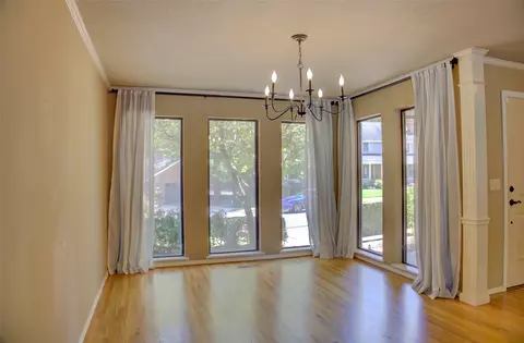 Dining - 704 E Union Ct, Broken Arrow, OK 74011 photo 1 of 1