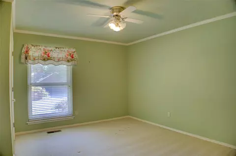 Bedroom - 704 E Union Ct, Broken Arrow, OK 74011 photo 6 of 7