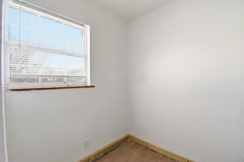 Bedroom - 123 7th St, Barnsdall, OK 74002 photo 3 of 5