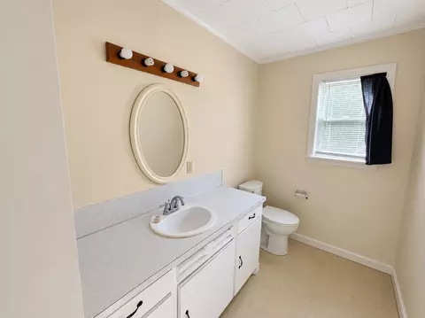 Bath - 217 N Garrison Ave N, Sperry, OK 74073 photo 4 of 4