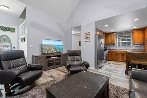 Living - 36415 S 510, Eucha, OK 74342 photo 7 of 7