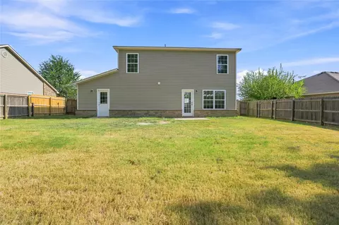 Exterior - 447 E 147th St S, Glenpool, OK 74033 photo 4 of 6