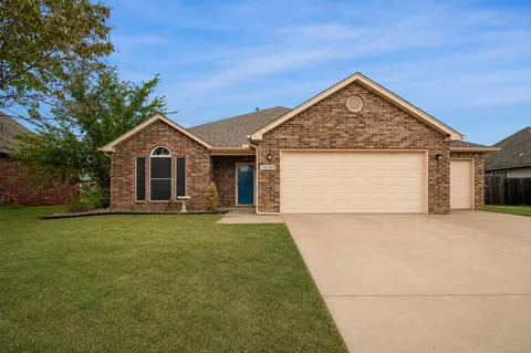 11283 S 274th East Ave, Coweta, OK 74429