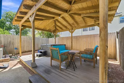 Exterior - 1334 E 48th St, Tulsa, OK 74105 photo 5 of 5