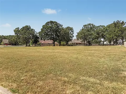 1445 N Angus Ave, Tahlequah, OK 74464