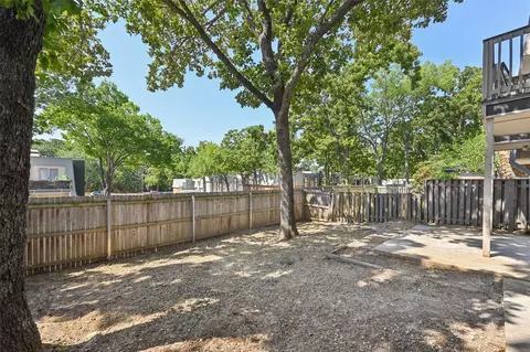 Exterior - 4808 E 68th Street A1, Tulsa, OK 74136 photo 4 of 6