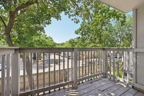 Exterior - 4808 E 68th Street A1, Tulsa, OK 74136 photo 3 of 6