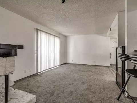Living - 2217 E 67th Street S 1502, Tulsa, OK 74136 photo 1 of 5