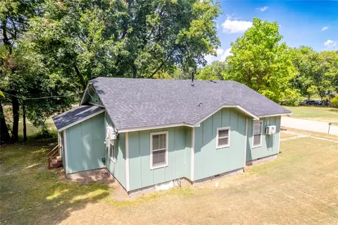 Exterior - 325 N Cherry, Ada, OK 74820 photo 6 of 7
