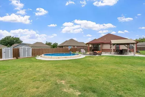 Exterior - 8517 E Madison St, Broken Arrow, OK 74014 photo 6 of 11