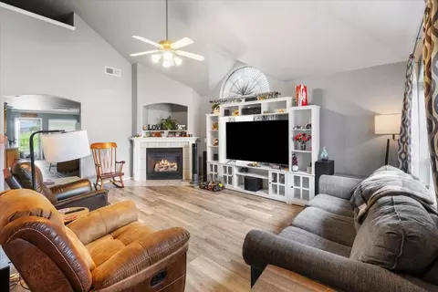 Living - 8517 E Madison St, Broken Arrow, OK 74014 photo 1 of 2