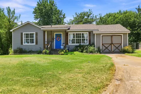 1001 Donna Sue, Durant, OK 74701