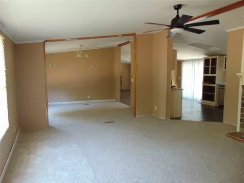Living - 447 Ranch, Stringtown, OK 74569 photo 1 of 2