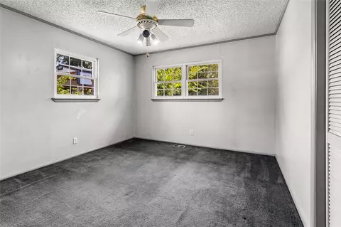 Bedroom - 509 Sunset Strip, Eufaula, OK 74432 photo 8 of 9
