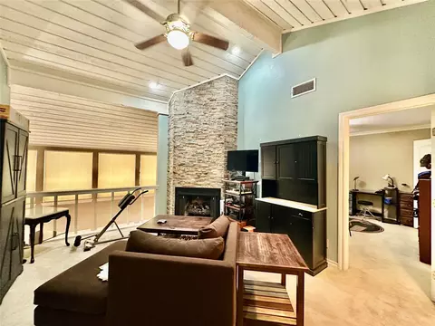 Living - 3313 E 68th Place 6, Tulsa, OK 74136 photo 6 of 6