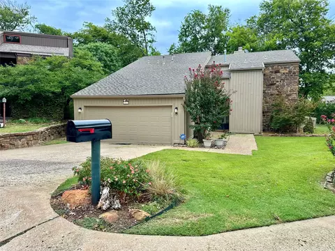 3313 E 68th Place 6, Tulsa, OK 74136