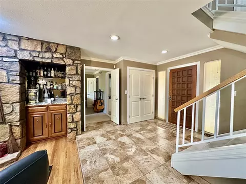 Entry Way - 3313 E 68th Place 6, Tulsa, OK 74136 photo 1 of 2