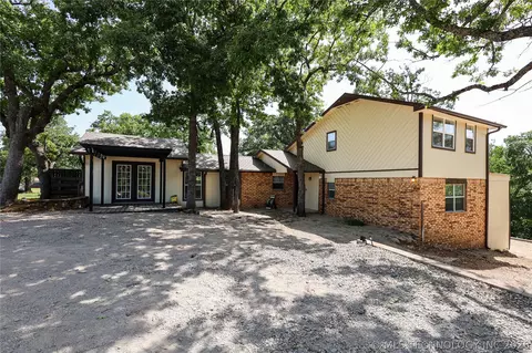 3850 Broken Arrow, Sulphur, OK 73086