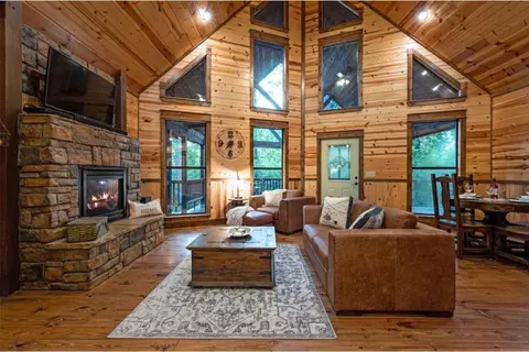 Living - 237 High Peak Trl, Broken Bow, OK 74728 photo 1 of 6
