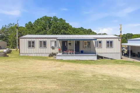 9817 Polecat, Kingston, OK 73439