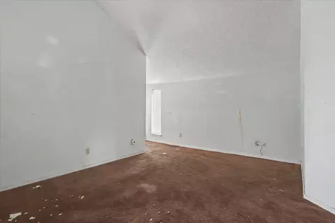 Living - 3548 E 29th St, Tulsa, OK 74114 photo 4 of 5