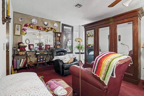 Living - 3548 E 29th St, Tulsa, OK 74114 photo 3 of 5