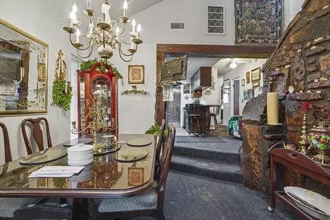 Dining - 3548 E 29th St, Tulsa, OK 74114 photo 2 of 2
