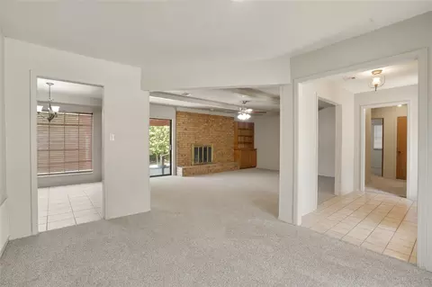 Living - 2516 Timber Ter, Ada, OK 74820 photo 2 of 6