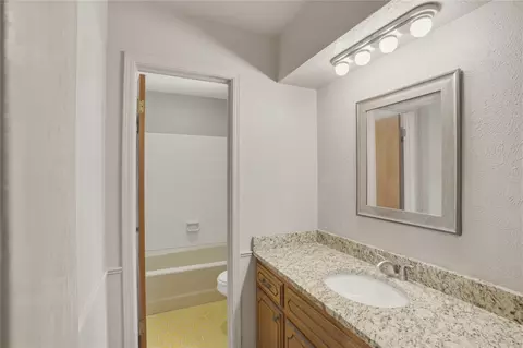 Bath - 2516 Timber Ter, Ada, OK 74820 photo 1 of 7