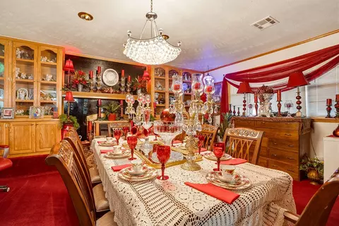 Dining - 623 N Main, Ada, OK 74820 photo 9 of 10