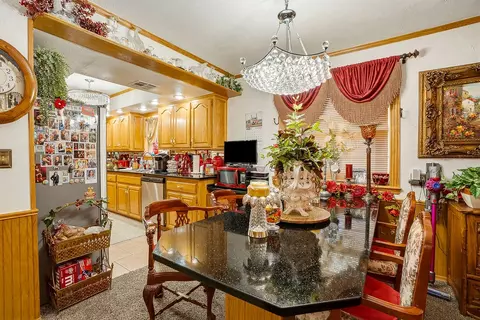 Dining - 623 N Main, Ada, OK 74820 photo 5 of 10
