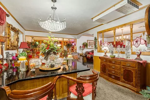 Dining - 623 N Main, Ada, OK 74820 photo 4 of 10