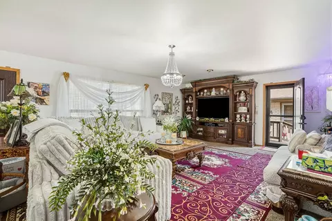 Living - 623 N Main, Ada, OK 74820 photo 4 of 5