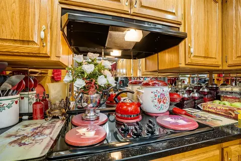 Kitchen - 623 N Main, Ada, OK 74820 photo 2 of 4