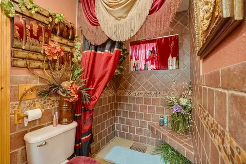 Bath - 623 N Main, Ada, OK 74820 photo 5 of 6