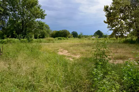 16401 E Hackberry Rd, Henryetta, OK 74437 photo 23