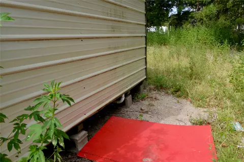 16401 E Hackberry Rd, Henryetta, OK 74437 photo 24