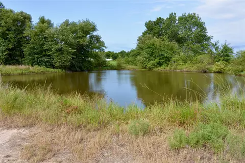 16401 E Hackberry Rd, Henryetta, OK 74437 photo 13