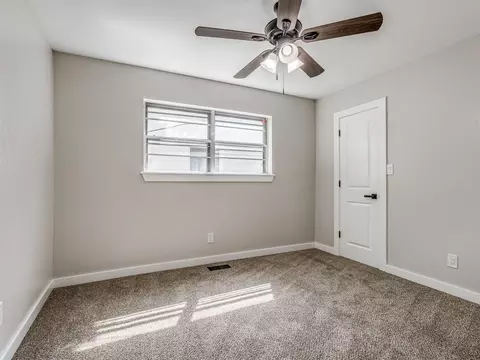 Bedroom - 13365 E 32nd Pl, Tulsa, OK 74134 photo 4 of 8