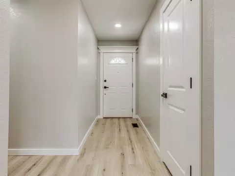 Entry Way - 13365 E 32nd Pl, Tulsa, OK 74134 photo 1 of 1