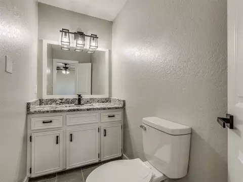 Bath - 13365 E 32nd Pl, Tulsa, OK 74134 photo 1 of 3