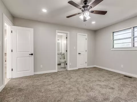 Bedroom - 13365 E 32nd Pl, Tulsa, OK 74134 photo 3 of 8