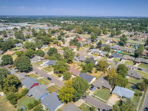 View/Area - 13365 E 32nd Pl, Tulsa, OK 74134 photo 4 of 5
