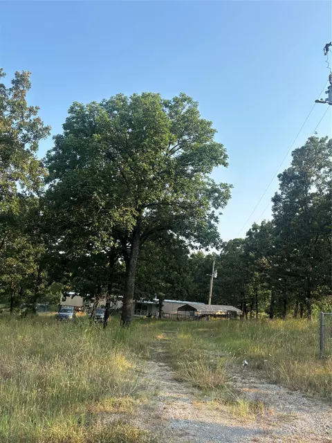 16136 S Maple Dr, Kellyville, OK 74039
