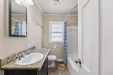 Bath - 6115 E 4th St, Tulsa, OK 74112 photo 1 of 1