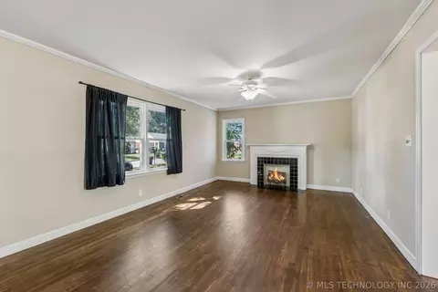 Living - 6115 E 4th St, Tulsa, OK 74112 photo 2 of 3