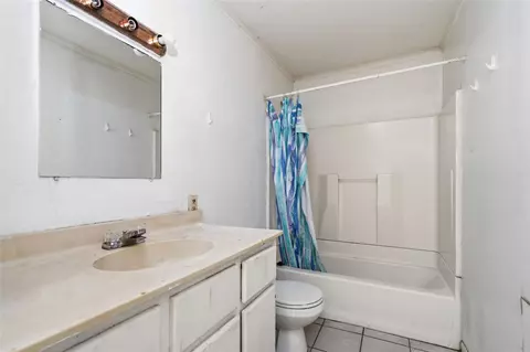 Bath - 15703 E Latimer Pl, Tulsa, OK 74116 photo 1 of 1
