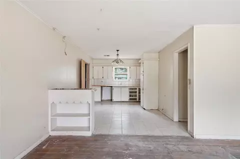 Living - 15703 E Latimer Pl, Tulsa, OK 74116 photo 5 of 9